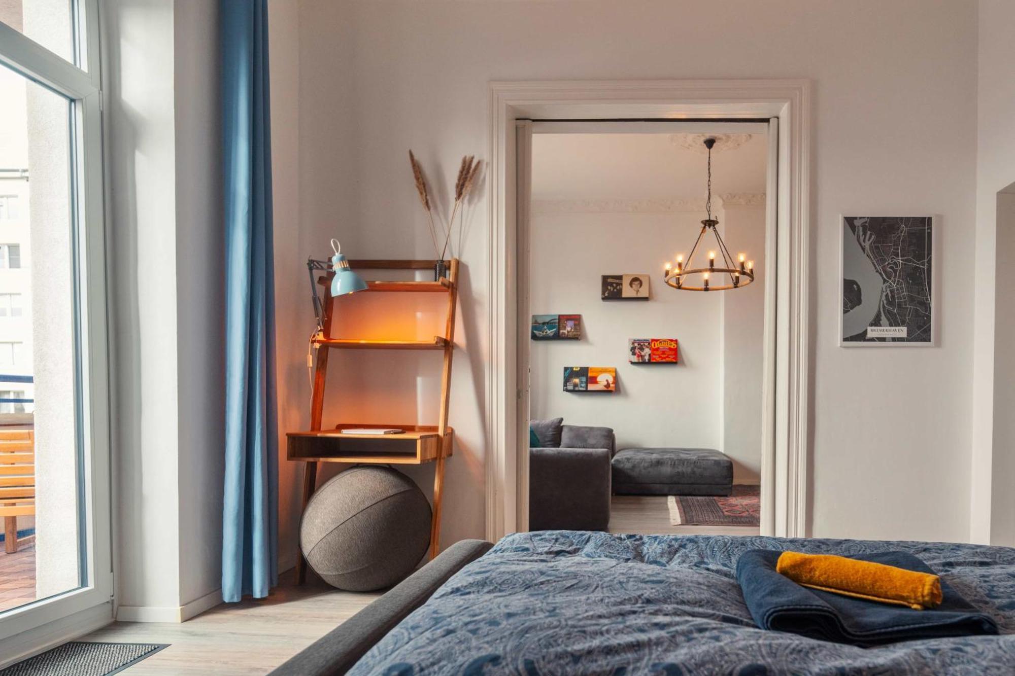 Urban Apartment - Stilvoll & Im Herzen Der Stadt Μπρέμερχαφεν Εξωτερικό φωτογραφία